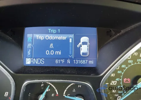 2012 Ford Focus z USA, uszkodzony, nr VIN 1FAHT3M28CL367166